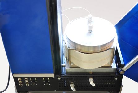 Aufbereitungsgerät f&uuml;r reaktive und nichtreaktive Schmelzkleber